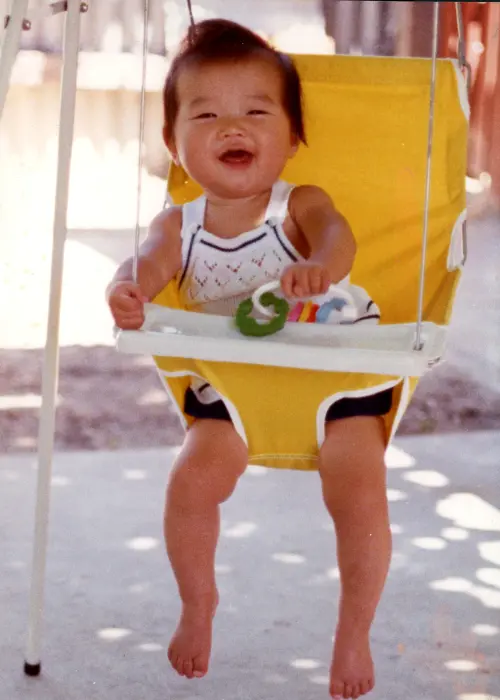 ▲原中文名為王雯的凡妮莎（Vanessa Miles）幼兒照片。（圖／凡妮莎提供）