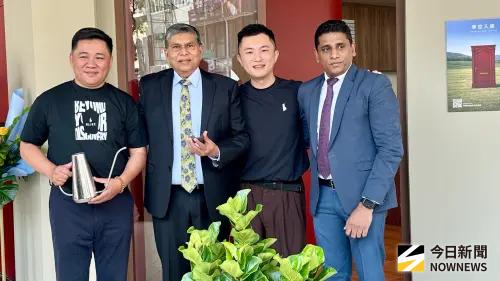 ▲精品奶茶 BLIKE 高雄店於今（20） 日開幕，除了發表新品「丹寧紅茶」外，更宣佈取得斯里蘭卡150 年傳奇莊園 BTE臺灣獨家總代理。（圖／記者陳美嘉攝，2026.03.20）