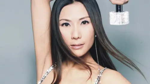 62歲張淳淳是誰？女團出道教過金城武、李玟　罹乳癌怪病一度輕生
