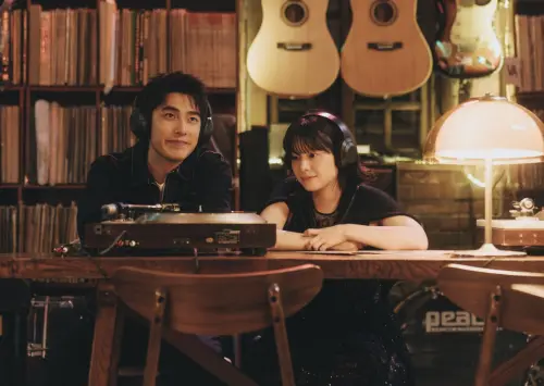 金馬男神曾敬驊進軍日本！《鼠一般的你》搭配影后岸井雪乃　
