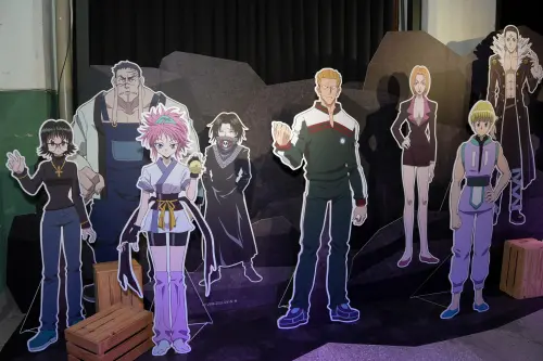 ▲▼獵人快閃店依照原作世界觀劃分為七大主題區，從故事開端到高潮橋段完整串聯，帶出作品中的冒險精神與情感張力。（圖／翻攝自木棉花臉書粉專）