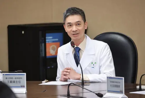 ▲醫師提醒，有異狀應尋求專業醫師診治，切勿自行服用成藥。（圖／北榮提供）