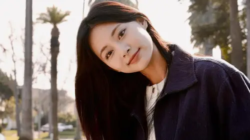 ▲TWICE子瑜有一位大7歲的哥哥，她自爆小時候都被哥哥揍。（圖／IG@thinkaboutzu）