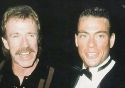 ▲尚克勞德范達美（右）透露在出道前已經跟羅禮士（左）認識，也曾密切接觸，表示羅禮士永遠不會被遺忘。（圖／摘自 IG@jcvd）