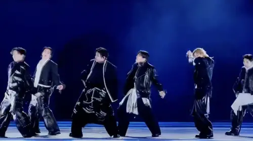 BTS光化門嗨唱神曲《Mic Drop》！音樂一下ARMY齊喊：對不起媽媽