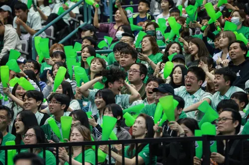 ▲在松山高中以66：62擊敗能仁家商之後，男子組將由松山和南湖高中對決。（圖／高中體總提供）