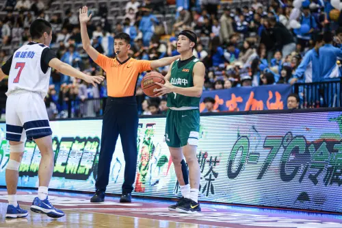 HBL／松山66：62險勝能仁！衛冕軍闖冠軍戰　2菜鳥末節爆發寫驚奇