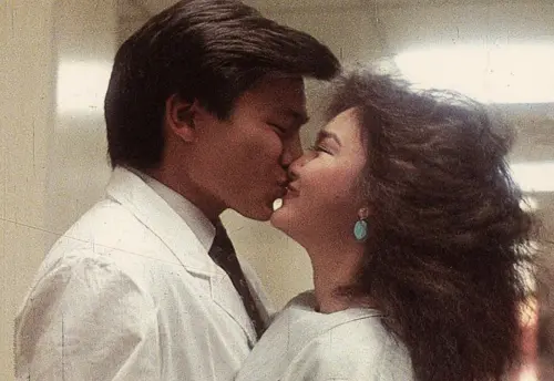 ▲劉德華（左）演出電影《停不了的愛》，有纏綿激情的場面，因此觸怒電視台高層。（圖／摘自hkmovie6）