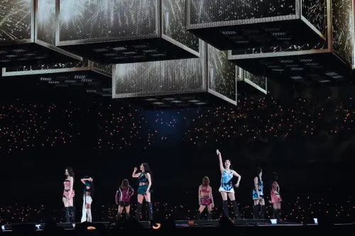 ▲TWICE成為首個在台北大巨蛋引進四面舞台的韓國女團。（圖／Live Nation Taiwan 理想國﻿臉書）