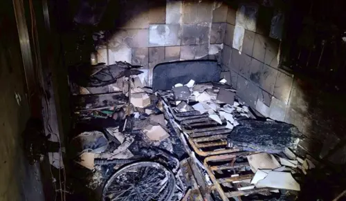 苗栗機車行火警1死1傷！屋主救身障兒、母命喪火窟　疑玩柴火釀禍