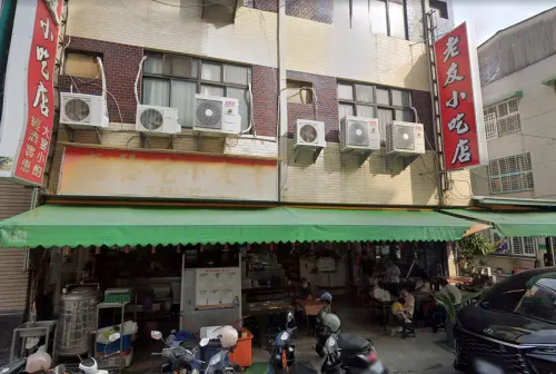 ▲「老友小吃」位於成大校區周邊，也承載了數十屆學子的青春記憶。（圖／GoogleMaps）