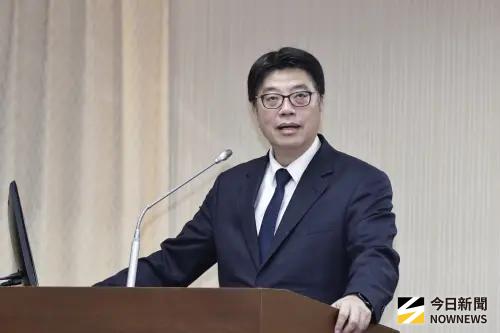 空氣質詢重演？國籍爭議再槓上李貞秀　邱垂正喊：依法拒絕質詢