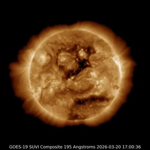 ▲日冕物質拋射產生高速太陽風，擠壓地球磁場，就稱為「地球磁暴」。（圖／中央氣象署cwa.gov.tw）