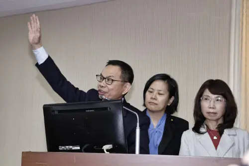 民眾黨「聯合質詢」護航李貞秀！作家反酸：把中國人形象往下拉