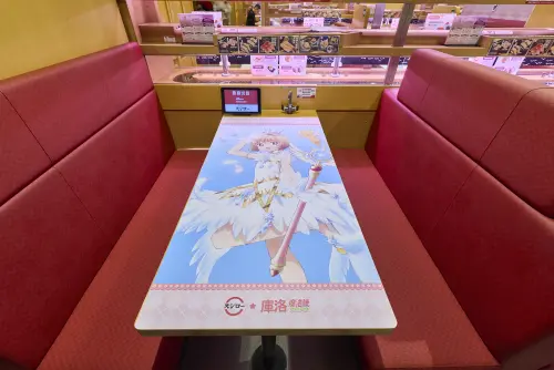 ▲壽司郎、《庫洛魔法使》以「小櫻與壽司郎的奇幻冒險」為主題，推出一系列精緻聯名餐點、限定店面。（圖／壽司郎提供）