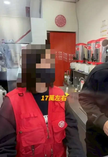 ▲台中「店王」逢甲門市單月淨利達17萬元，且店長僅23歲，初期投資約130萬元，一度引發外界關注。（圖／紅茶巴士臉書）