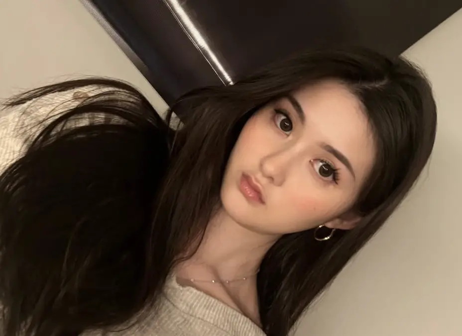 ▲廖思惟（如圖）未婚生子，演藝圈還有許多女星也甘願當單親媽，南韓辣模文佳菲替鄭雨盛生下一子，他卻娶別人；港星梁洛施則傳拿李澤楷18億元分手費。（圖／翻攝自IG@trinityliao）