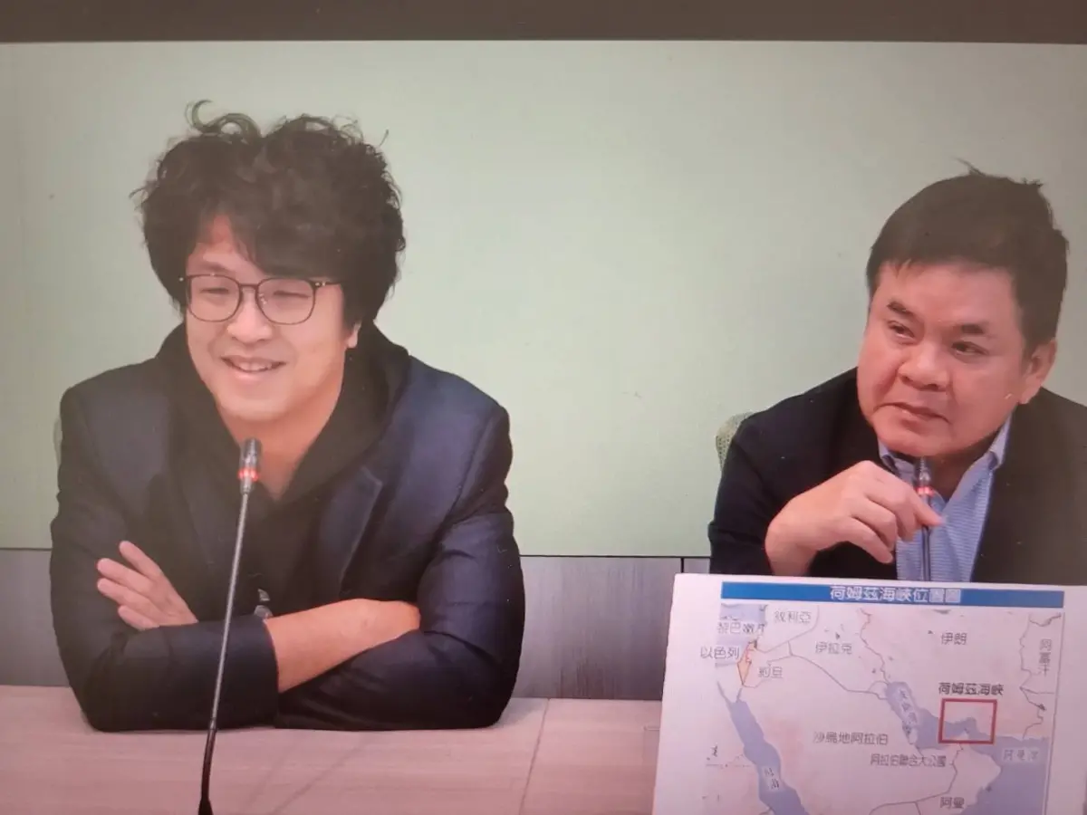 ▲莊瑞雄則笑稱，「你看我的臉，我準備幫沈伯洋募款！」（圖／擷取自YT）