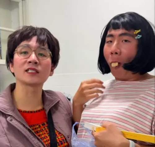 ▲龍鬚糖小哥（左）飛來台灣前往花蓮阿翰家拍攝。（圖／IG＠hanhanpovideo）