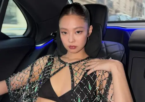 Jennie態度再惹議！機場對地勤遮臉抱胸遭批不配合　怒轟：跩什麼