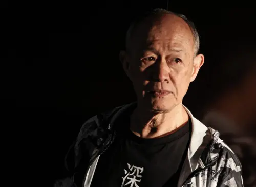 ▲金士傑雖然念獸醫出身，卻對表演才有興趣，現在也在演藝界半個世紀。（圖／記者朱永強攝）