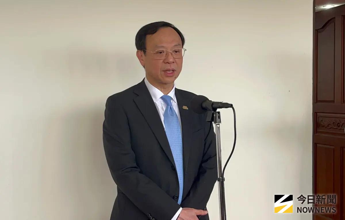 ▲對於中東戰火恐衝擊醫材供應，衛福部長石崇良表示，近期已經進行盤點。（圖／記者張乃文攝）