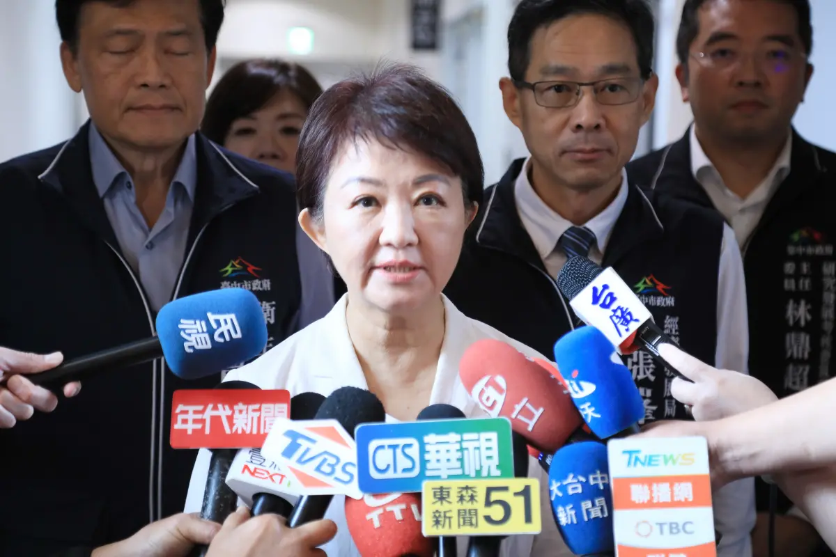 ▲台中市長盧秀燕提醒中央，不要只著眼平抑油價，相關民生物品的市場波動也應掌握。（圖／台中市政府提供，2026.03.25）