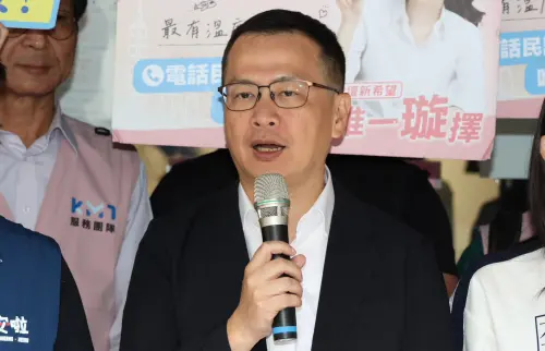 馬英九忘了很多事　子弟兵羅智強不忍多說：手心手背都是肉