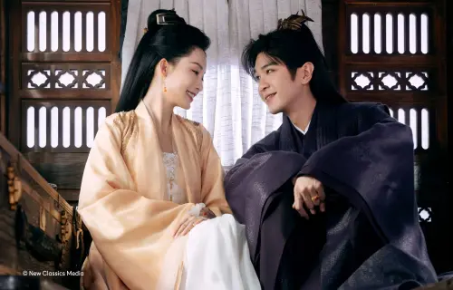 ▲《慶餘年》第二季張若昀（右）和李沁（左）組范婉CP。（圖／中視提供）