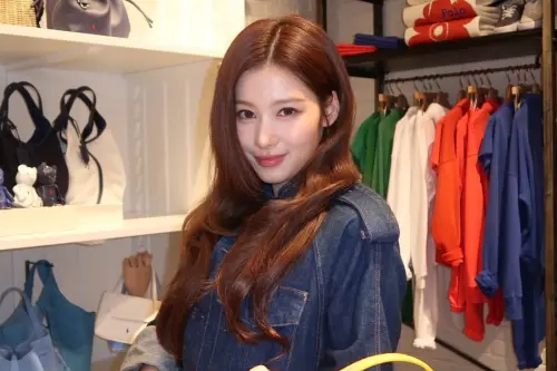 跟JENNIE冷臉差很大！SANA連唱三場+站台　依然笑容滿面超寵粉