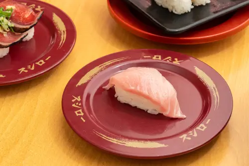 ▲壽司郎台北內湖美麗華店「極上鮪魚大腹」優惠40元。（圖／壽司郎提供）