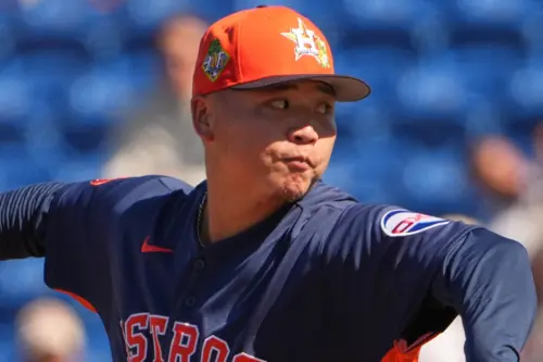 ▲帶著春訓被打擊率僅0.088的鬼神數據，鄧愷威在2026年開季成功擠進休士頓太空人的26人名單。（圖／美聯社／達志影像）