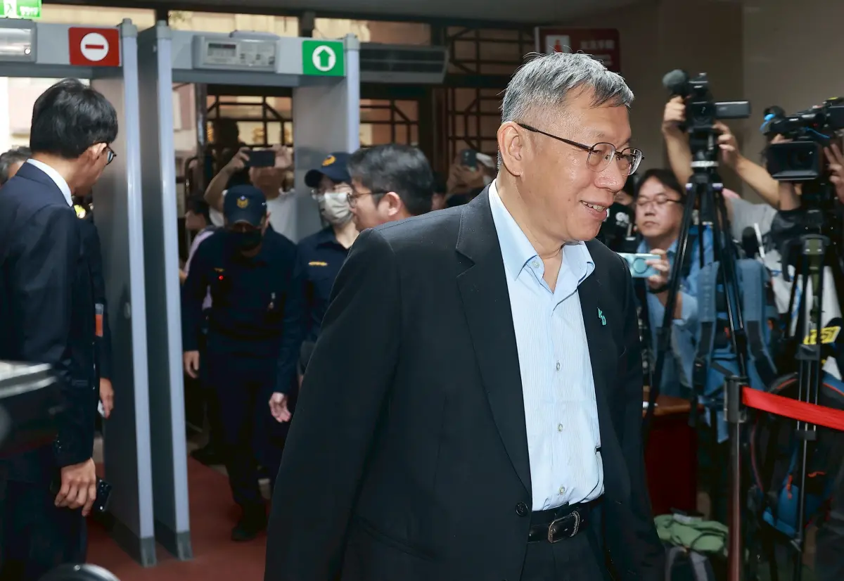 ▲民眾黨前主席柯文哲一審判決出爐，遭判處17年有期徒刑、褫奪公權6年，全案可上訴。 （圖／記者葉政勳攝）