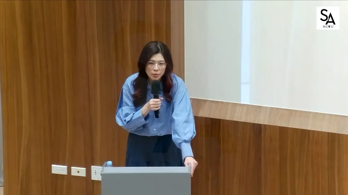 ▲國民黨主席鄭麗文在政大演講時談到柯文哲遭重判，舉美國判例示警，法律判決可能導致國家戰爭或分裂。（圖／政治大學學生會提供）