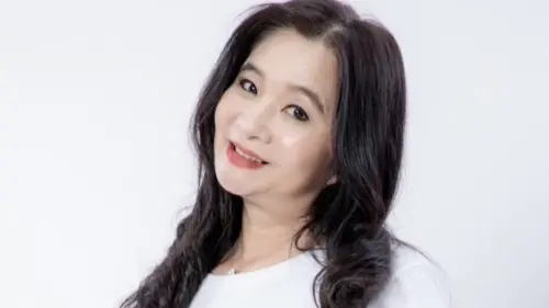 應曉薇是誰？19歲「最美郭襄」竟成小三始祖　獨自養2女不敢再愛