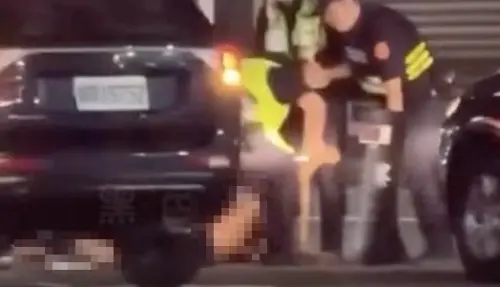 早就不對勁？台中男砍母後大街裸奔　行凶前曾曠職、全裸闖頂樓
