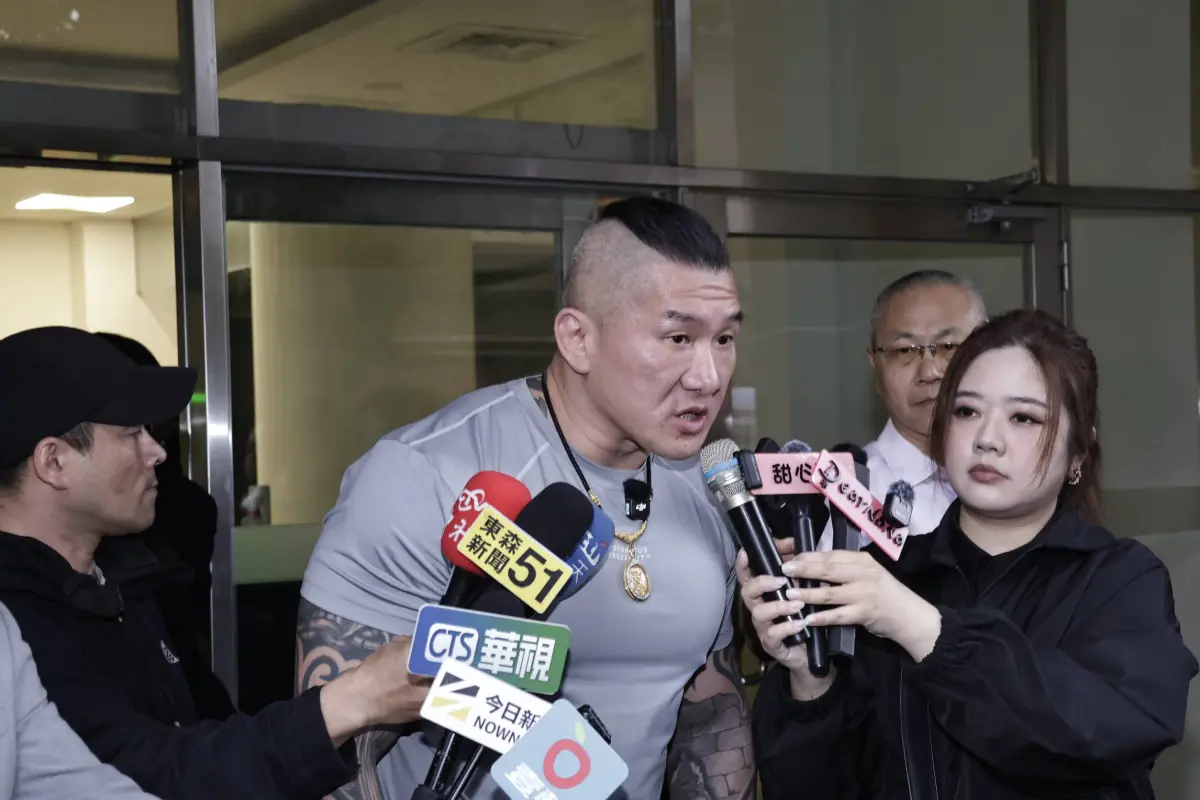 ▲網紅「館長」陳之漢為前民眾黨主席柯文哲抱不平。（圖／記者吳翊緁攝影，2026.03.27）