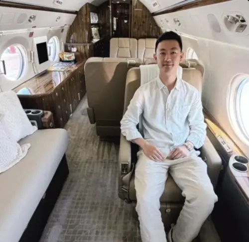 ▲▼疑似廖思惟前男友Jerry Li長相見光。（圖／翻攝自小紅書、微博、豆瓣網）