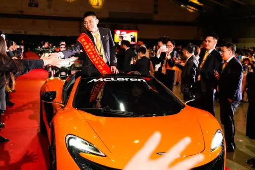 ▲永慶房屋2025年度業績冠軍吳政陽分享，永慶房屋的誠實品牌是幫助他拉近與客戶之間距離的最佳幫手。（圖／永慶房產集團提供）