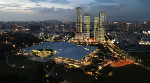 ▲高捷O10/Y18聯開案讓藝術外溢到城市、走入市民生活。（圖／高市府捷運局提供）