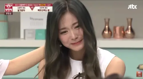 子瑜好想家！曾上節目吃臭豆腐淚崩　爸爸看電視太心疼哭到流鼻涕