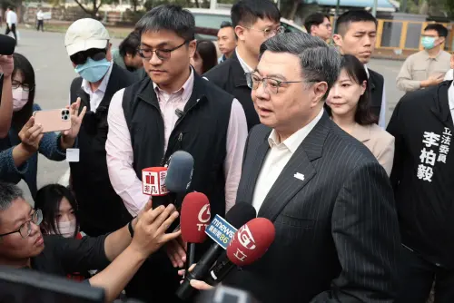 將軍為海馬士軍購在立院哭了！卓榮泰心酸：國會議員於心何忍？