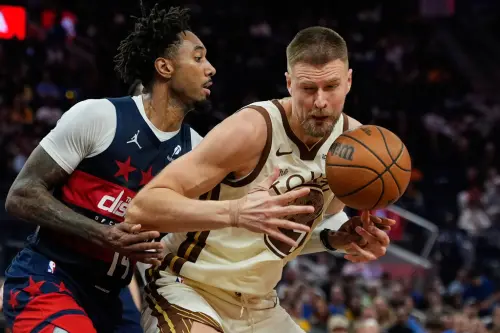 勇士131：126退巫師！波辛吉斯轟28分救主　連續4個賽季橫掃對手