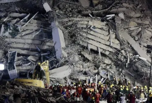 曼谷審計署大樓奪95命震垮滿1年　官員零究責掀怒火