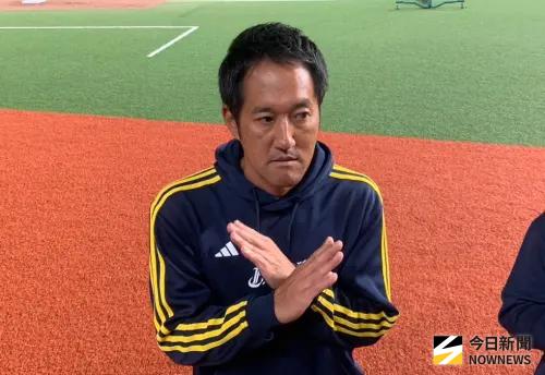 ▲中信兄弟開幕戰排出老將雙箭頭，總教練平野惠一指出，年輕選手還無法威脅到老將，同時也感受到老將不服輸的鬥志。（圖／記者陳柏翰攝,2026.3.28）