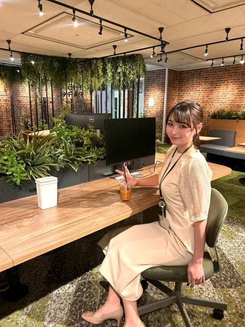 ▲安井南今年22歲，曾在2024年參加選美比賽，獲得「日本水天使小姐」稱號，目前正努力在演藝圈發光發熱。（圖／翻攝自@yasaiminami的X）