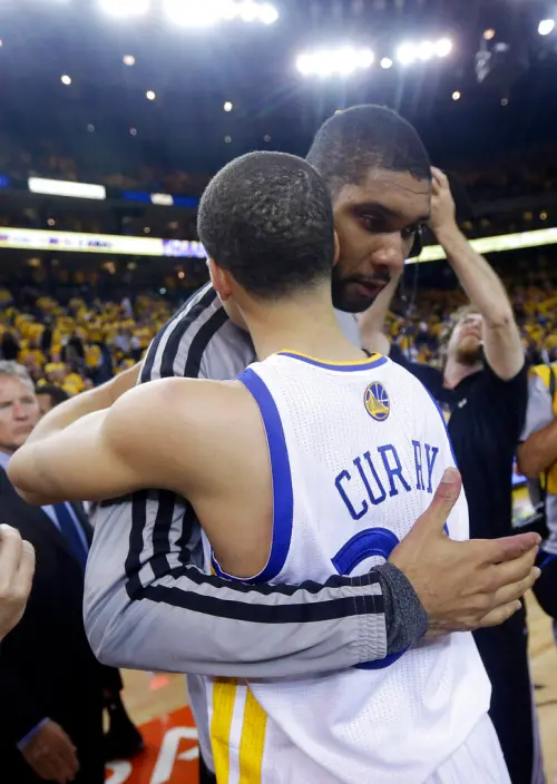 ▲2013年，當時還一臉稚氣的柯瑞領軍年輕、無所畏懼的勇士挑戰老牌強權馬刺，雖然最終6場落敗，卻開啟了往後10年的勇士王朝。（圖／美聯社／達志影像）