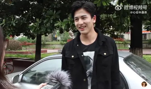 張凌赫親切本名、大學舊照全被挖出！粉絲愛慘：給人很好追的感覺