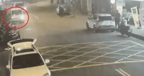 Ubike貨車駕駛疑恍神！失控擦撞新北板橋路邊9輛汽機車