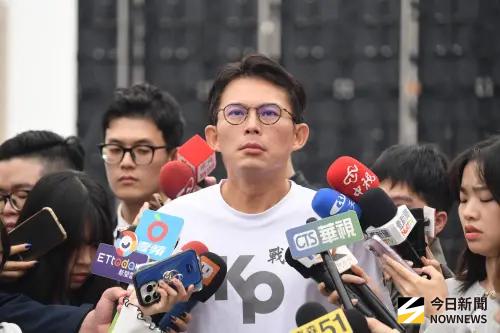 影／柯文哲點頭隨時交接黨魁！黃國昌嘆：一審卻斬斷老大政治生命